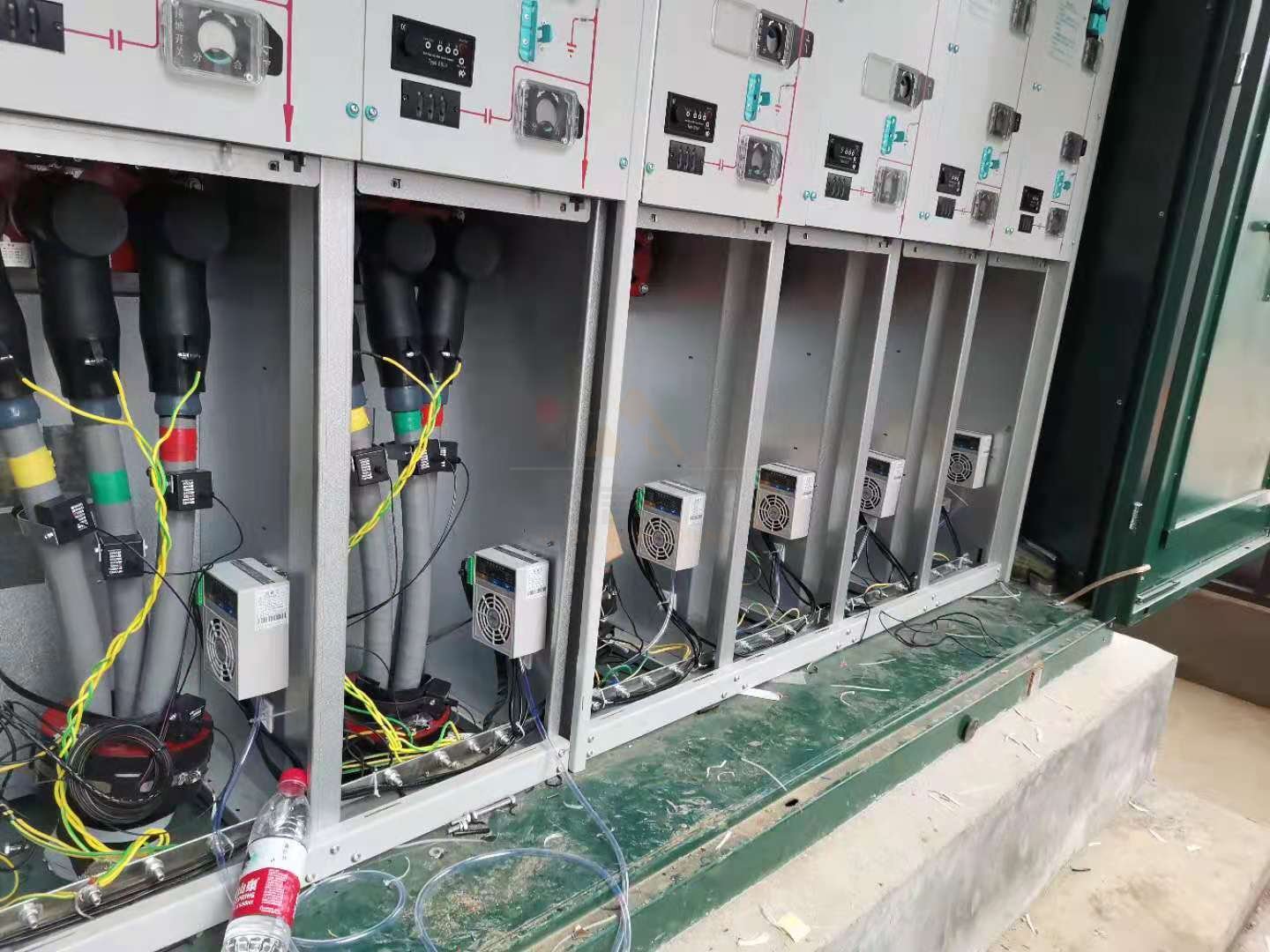 <a href='http://www.szwn.net.cn' target='_blank'><u>智能除濕裝置</u></a>安裝